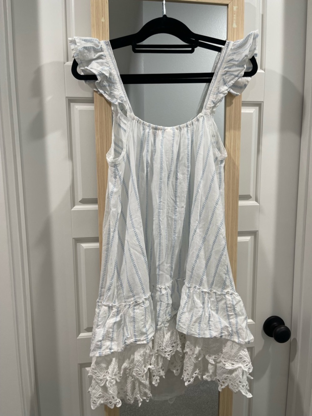 Shabby Chic White and Light Blue Ruffle Eyelet Nightdress - Picture 5 of 6